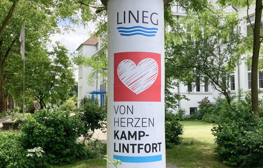 Schnappschuss der Litfaßsäule der LINEG